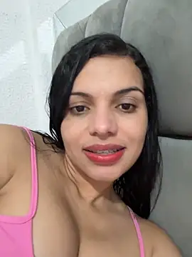 Snapshot of Anavalle chatting on May 19, 11:22 pm Anavalle online show from May 19, 11:22 pm