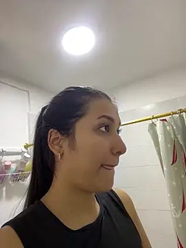 IsabellaJoness  online show from November 6, 12:28 pm