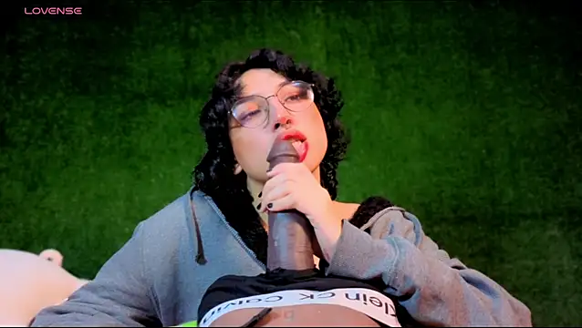 -BlueOpal- online show from November 13, 8:08 pm