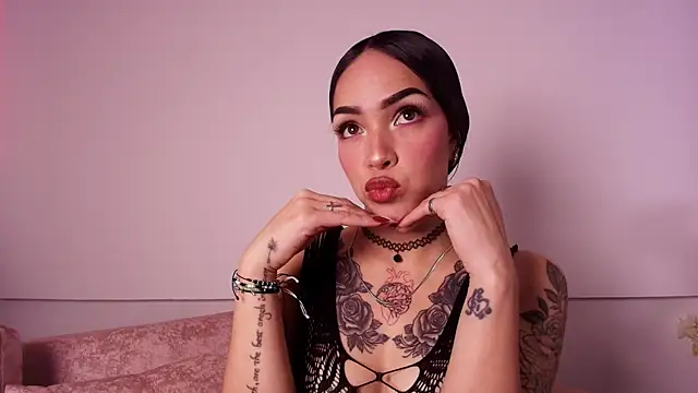 Candy dim online show from December 18, 4:07 am