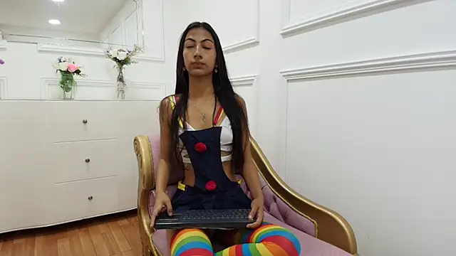 Snapshot of _marianagarcia_ chatting on October 13, 6:19 pm marianagarcia online show from October 13, 6:19 pm