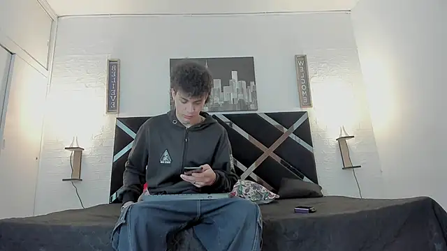 iammariano online show from November 12, 3:29 am