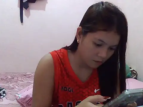  charmingpixie15 online show from December 23, 7:28 am