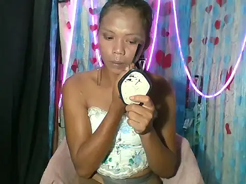 Snapshot of Kim25xxxx chatting on May 15, 6:31 am Kim25xxxx online show from May 15, 6:31 am