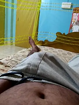 Snapshot of only_woman chatting on November 10, 2:27 pm only woman online show from November 10, 2:27 pm