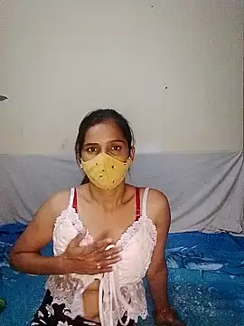 Snapshot of Hott_bomb chatting on September 25, 9:13 am Hott bomb online show from September 25, 9:13 am