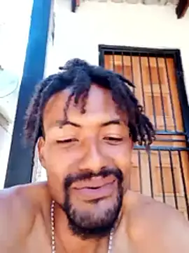 Snapshot of Goofygoody17 chatting on December 20, 11:06 am Goofygoody17 online show from December 20, 11:06 am