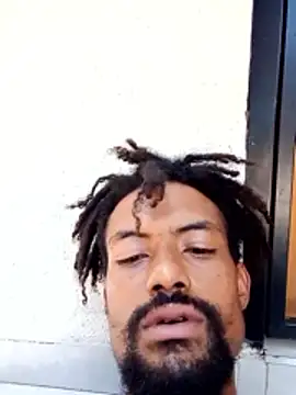 Snapshot of Goofygoody17 chatting on February 6, 10:40 am Goofygoody17 online show from February 6, 10:40 am