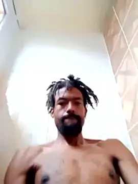 Snapshot of Goofygoody17 chatting on March 5, 6:42 am Goofygoody17 online show from March 5, 6:42 am