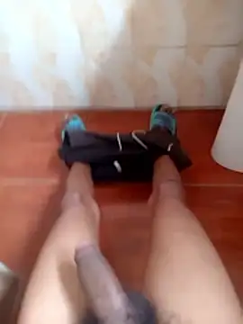 Snapshot of Goofygoody17 chatting on March 22, 5:55 am Goofygoody17 online show from March 22, 5:55 am