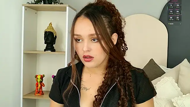 Snapshot of CamilaGomez149 chatting on May 12, 7:55 pm CamilaGomez149 online show from May 12, 7:55 pm