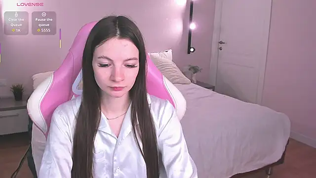 Alic Fox online show from October 8, 12:52 am