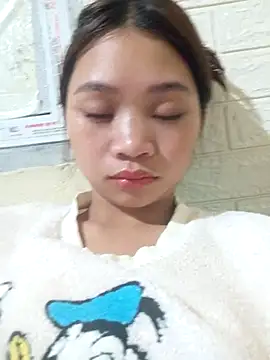 Snapshot of Mayy1 chatting on October 26, 12:00 pm Mayy1 online show from October 26, 12:00 pm