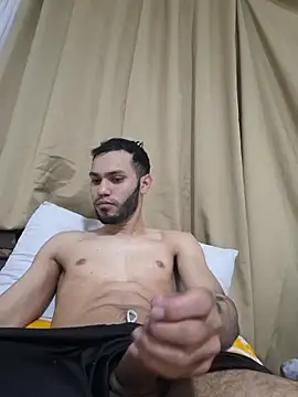 zkendell01 online show from November 29, 5:43 am