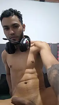 zkendell01 online show from March 18, 4:59 am