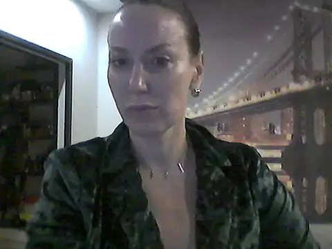 Selirine online show from October 13, 11:32 am