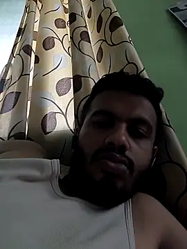 Snapshot of SilentTerr chatting on September 23, 10:29 am SilentTerr online show from September 23, 10:29 am