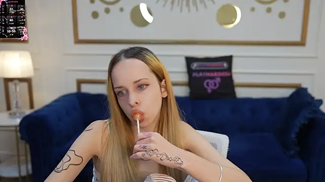 Luchi Sun online show from October 15, 2:28 pm