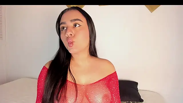 CharlottePetitte online show from November 24, 8:30 pm