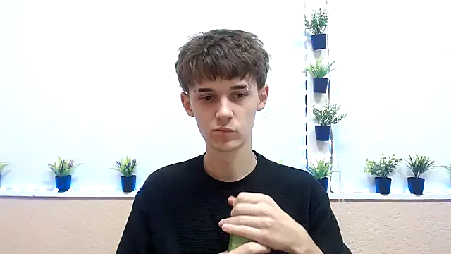 Snapshot of Hoot_Dude_ chatting on October 29, 2:30 pm Hoot Dude online show from October 29, 2:30 pm