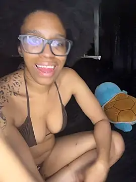 YeahhhitsBreezy online show from July 4, 12:28 am