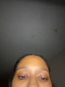 YeahhhitsBreezy online show from July 31, 1:38 am