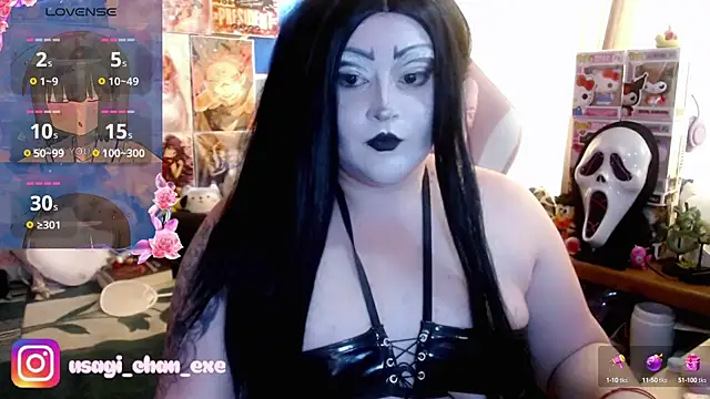 Snapshot of HairyDomme chatting on September 23, 5:49 pm HairyDomme online show from September 23, 5:49 pm