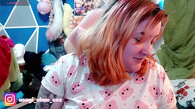 Snapshot of HairyDomme chatting on October 8, 5:54 pm HairyDomme online show from October 8, 5:54 pm