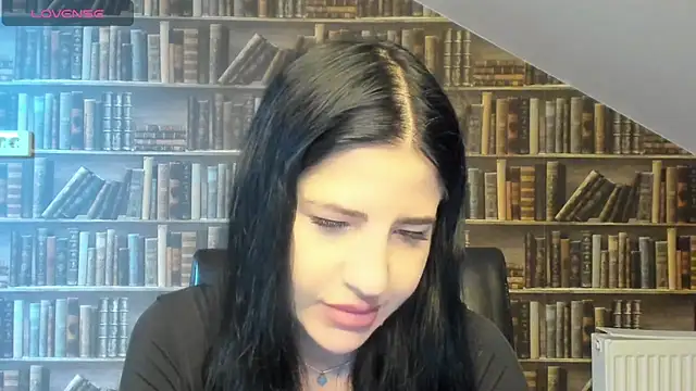 Malibu J online show from November 10, 8:13 am