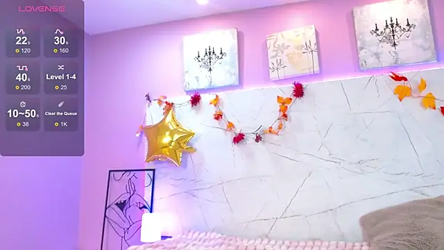 GABRIELLFOSTER online show from December 21, 9:33 pm