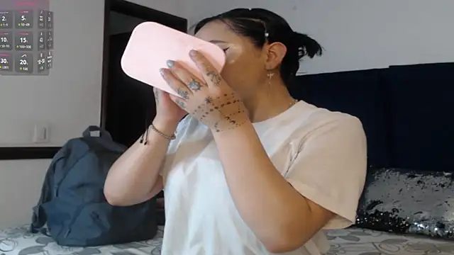 Snapshot of Brigith24 chatting on December 4, 3:05 am Brigith24 online show from December 4, 3:05 am