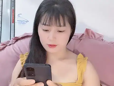 Snapshot of Lie_liee chatting on June 9, 7:53 am Lie liee online show from June 9, 7:53 am