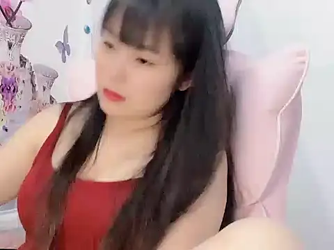 Snapshot of Lie_liee chatting on July 9, 2:43 pm Lie liee online show from July 9, 2:43 pm