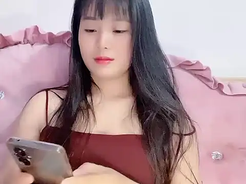 Snapshot of Lie_liee chatting on July 23, 11:35 pm Lie liee online show from July 23, 11:35 pm