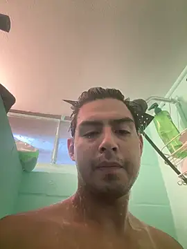 Snapshot of juanjR11 chatting on September 25, 2:10 pm juanjR11 online show from September 25, 2:10 pm