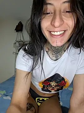 Snapshot of Harley_Miller_ chatting on October 8, 11:08 am Harley Miller online show from October 8, 11:08 am