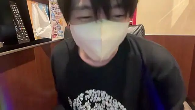 tora3220 online show from April 30, 1:17 pm