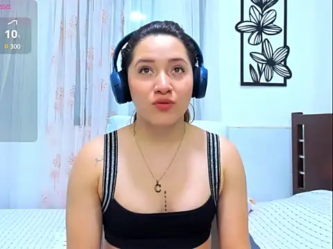 SofyCastillo2 online show from October 14, 3:35 pm