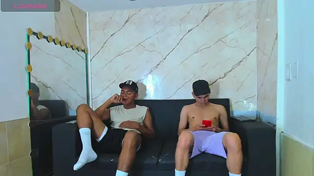 liam coleman25 online show from November 9, 4:11 am