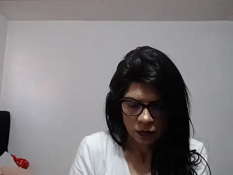 abrilsex23 online show from October 5, 9:24 pm