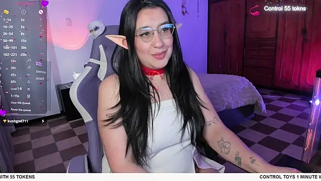 tellmemaddie online show from May 26, 9:33 pm