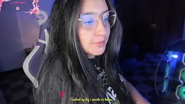 Snapshot of tellmemaddie chatting on July 15, 12:05 am tellmemaddie online show from July 15, 12:05 am