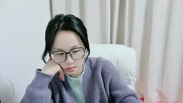 guai00 online show from November 13, 12:59 pm