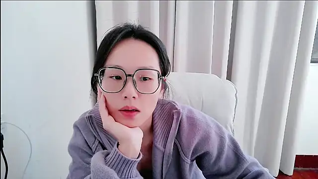 guai00 online show from November 25, 6:24 am