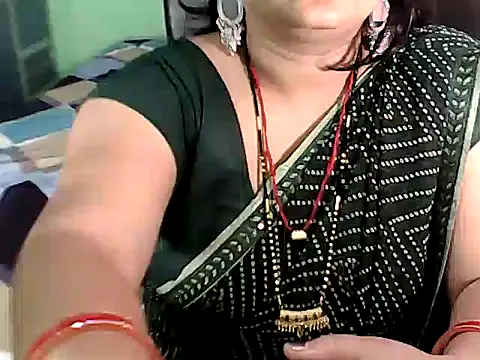 BABITA KUMARII online show from October 28, 5:26 pm