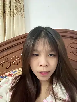 Hanaa07  online show from December 14, 1:44 am