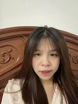 Hanaa07  online show from December 19, 1:01 am