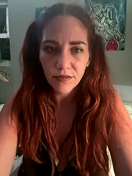 Snapshot of MeliSpice chatting on September 25, 5:22 am MeliSpice online show from September 25, 5:22 am