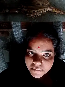 Snapshot of Cuty_nensi chatting on October 1, 6:19 am Cuty nensi online show from October 1, 6:19 am