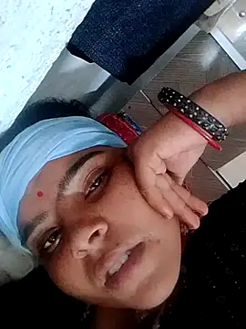 Snapshot of Cuty_nensi chatting on October 7, 4:31 am Cuty nensi online show from October 7, 4:31 am